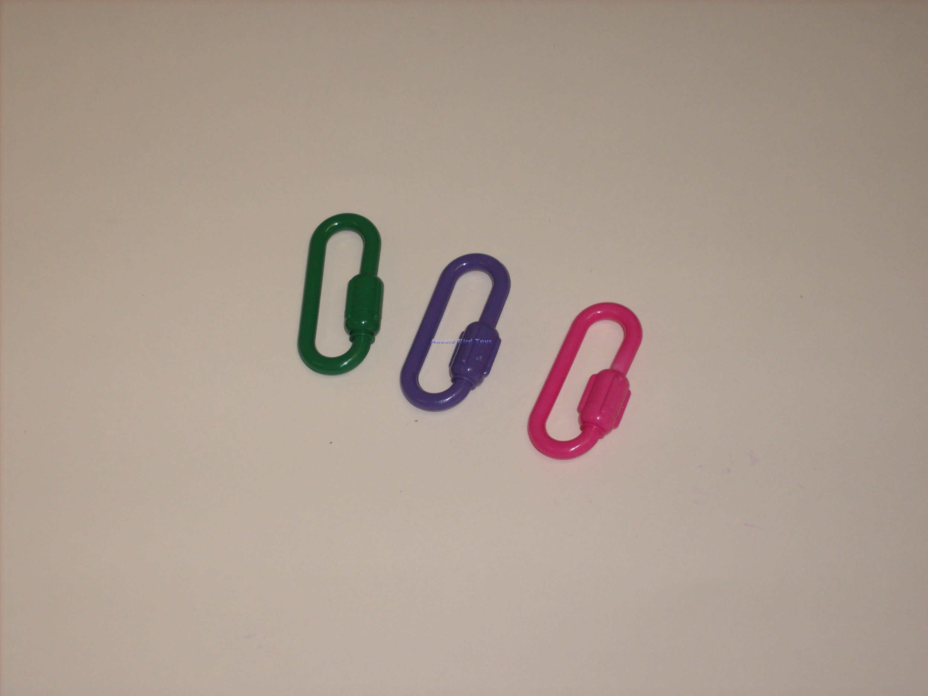 AQL Plastic Colored Quick Links (each)